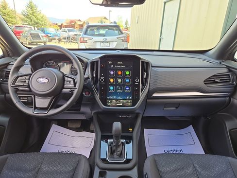 Used 2025 Subaru Forester Premium w/ Convenience Package #1 AWD/4WD image 18