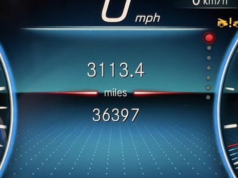 Used 2023 Mercedes-Benz E 350 Sedan image 26