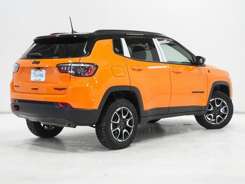 New 2026 Jeep Compass Trailhawk image 8