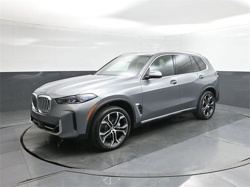 New 2026 BMW X5 sDrive40i w/ Climate Comfort Package image 34