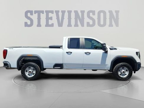 Used 2024 GMC Sierra 2500 Pro w/ Convenience Package AWD/4WD image 6