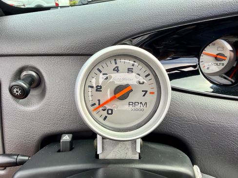 Used 1999 Plymouth Prowler RWD image 25