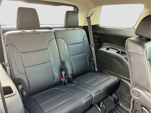 Used 2023 GMC Acadia Denali w/ Denali Technology Package image 29
