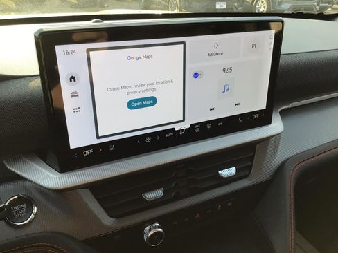 New 2026 Ford Explorer ST-Line w/ ST-Line Street Pack image 17