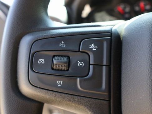 Certified 2026 Chevrolet Silverado 1500 Custom AWD/4WD image 34