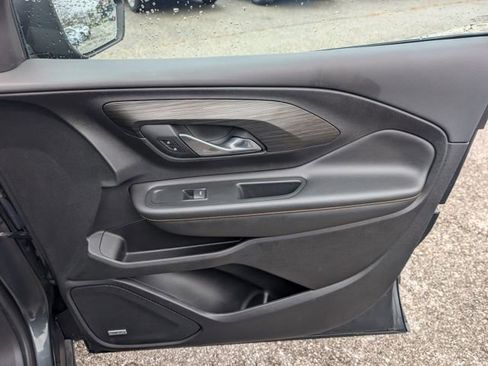 Used 2018 GMC Terrain SLT w/ Infotainment Package II image 23