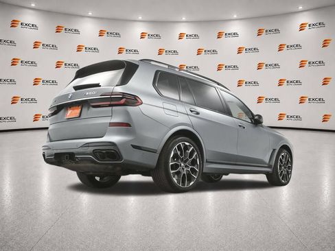 Used 2023 BMW X7 M60i w/ Executive Package AWD/4WD image 59
