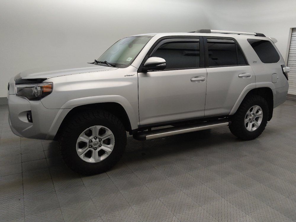 Used 2021 Toyota 4Runner SR5 Premium w/ Moonroof Package RWD image 2