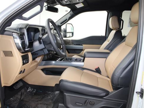 New 2026 Ford F250 Lariat w/ Chrome Package AWD/4WD image 23