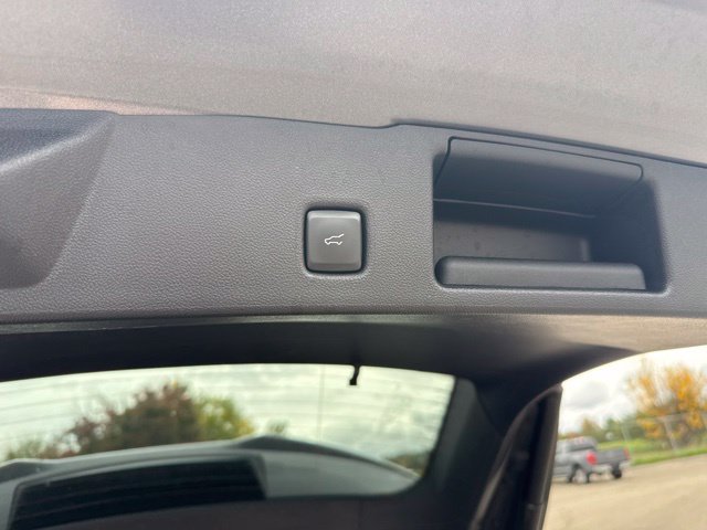 Used 2024 Ford Escape ST-Line w/ Tech Pack #1 AWD/4WD image 8