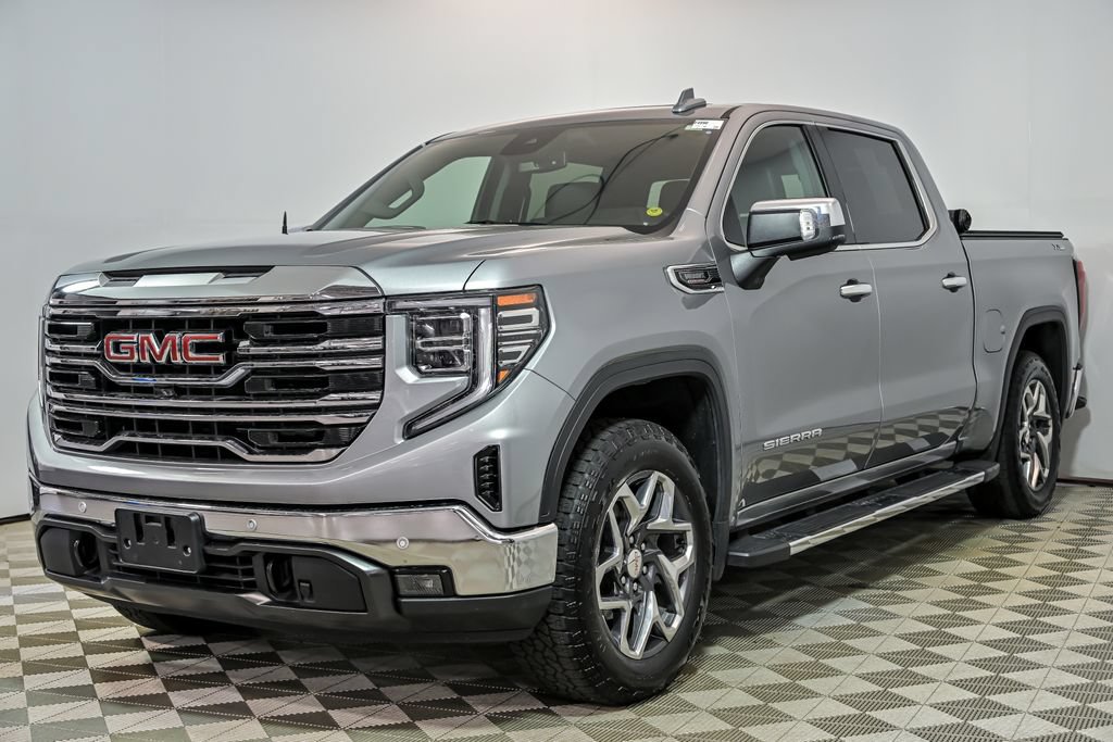Used 2024 GMC Sierra 1500 SLT w/ SLT Premium Plus Package AWD/4WD image 5