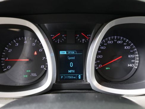 Used 2017 Chevrolet Equinox LS image 30