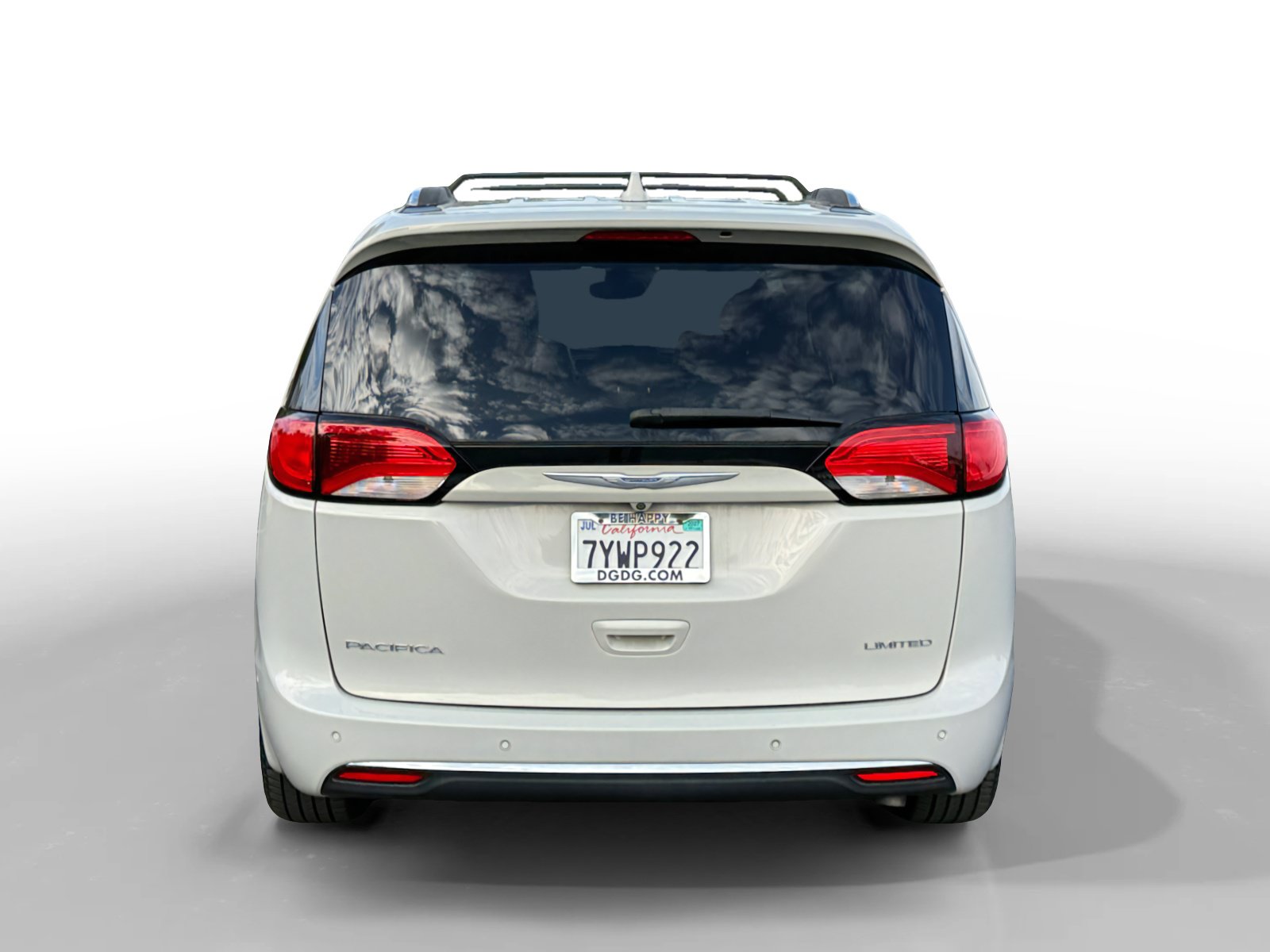 Used 2017 Chrysler Pacifica Limited FWD image 4
