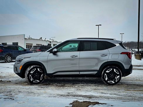 Used 2024 Kia Seltos SX w/ SX Sunroof Package image 6
