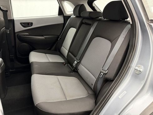 Used 2020 Hyundai Kona SE image 28