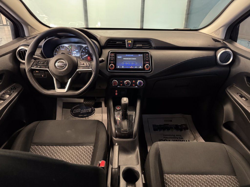 Used 2021 Nissan Versa S FWD image 9