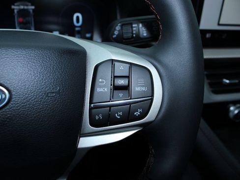 New 2026 Ford Explorer Active w/ Active Comfort Package AWD/4WD image 39
