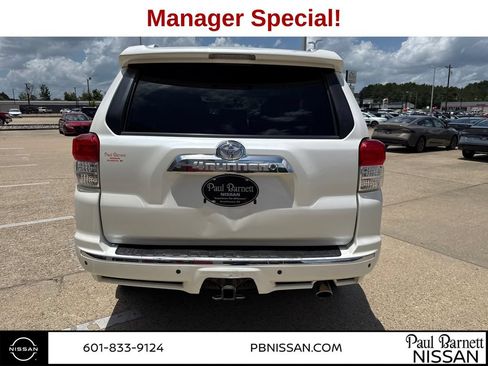 Used 2011 Toyota 4Runner SR5 RWD image 11