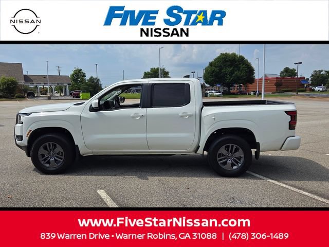 Used 2025 Nissan Frontier SV w/ Tow Package AWD/4WD image 4