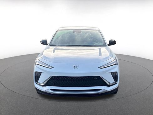 Used 2025 Buick Envista Sport Touring image 6