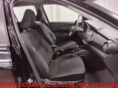 Used 2022 Nissan Kicks S image 14