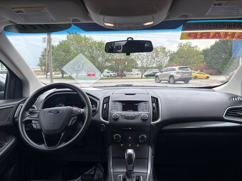 Used 2016 Ford Edge SE AWD/4WD image 13