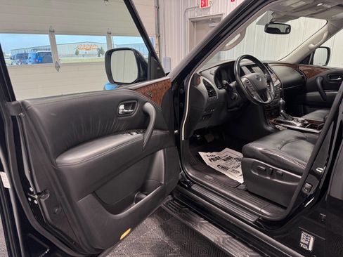 Used 2019 Nissan Armada SL w/ Premium Package image 10