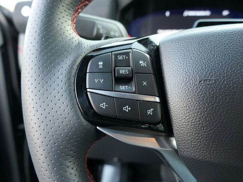 Used 2025 Ford Explorer ST image 16