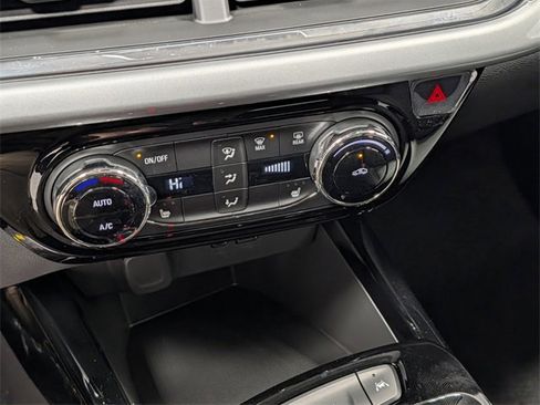 New 2026 Chevrolet Trax LT w/ Driver Confidence Package image 21