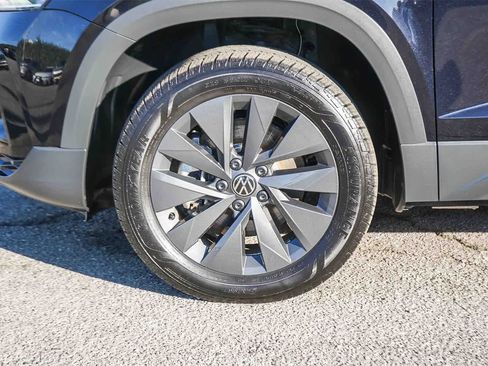 Used 2024 Volkswagen Taos S image 4