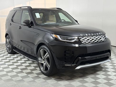 New 2026 Land Rover Discovery Limited Edition image 7