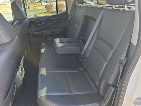 Used 2023 Honda Ridgeline RTL-E image 14