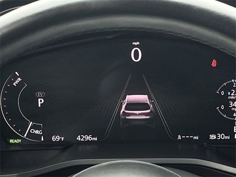 Used 2025 MAZDA CX-90 Plug-In Hybrid w/Premium Sport image 16