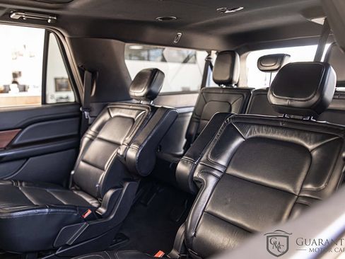 Used 2021 Lincoln Navigator L Reserve AWD/4WD image 32