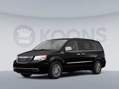 Used 2014 Chrysler Town & Country Touring