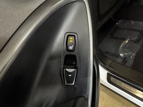 Used 2017 Hyundai Santa Fe Sport w/ Cargo Package image 31