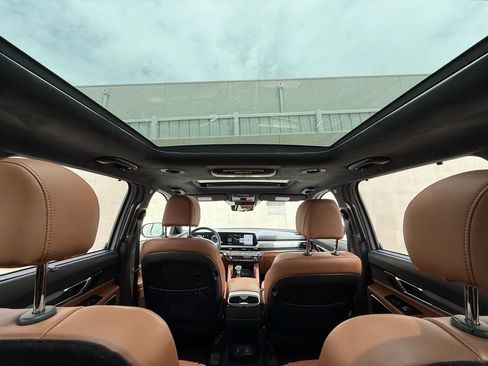 Used 2024 Kia Telluride SX Prestige X-Pro image 8