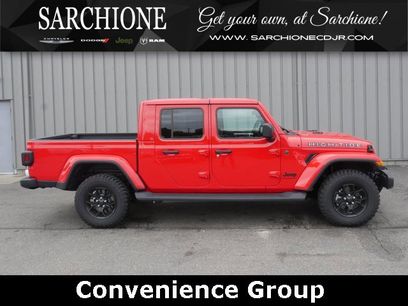 New 2025 Jeep Gladiator Sport