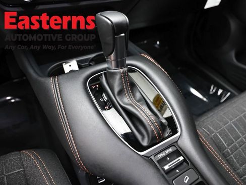 Used 2025 Honda HR-V Sport image 13