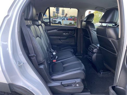 Used 2023 Honda Pilot EX-L image 26
