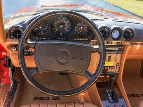Used 1987 Mercedes-Benz 560 SL image 29