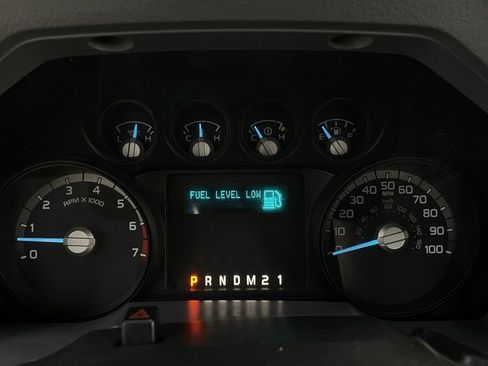 Used 2015 Ford F250 XL w/ Power Equipment Group image 34