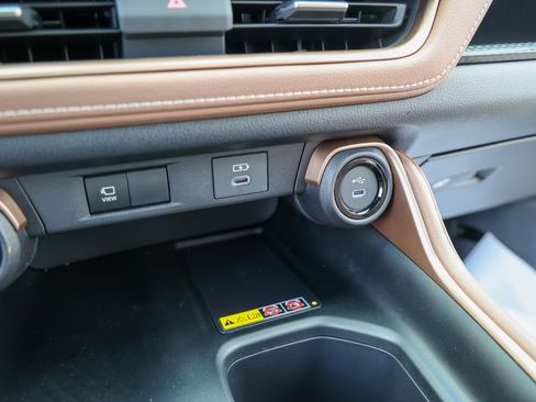 Certified 2026 Toyota Grand Highlander AWD Hybrid image 24