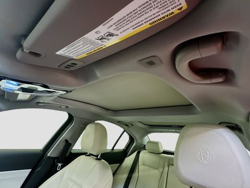 Used 2021 Alfa Romeo Giulia Ti w/ Active Assist 2 Package TI image 27