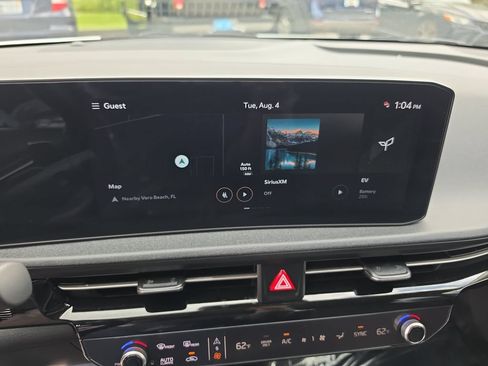 Certified 2025 Kia EV6 Light RWD image 19