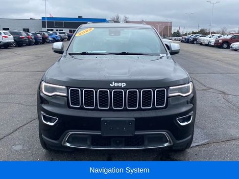 Used 2022 Jeep Grand Cherokee Limited w/ Luxury Group II image 2