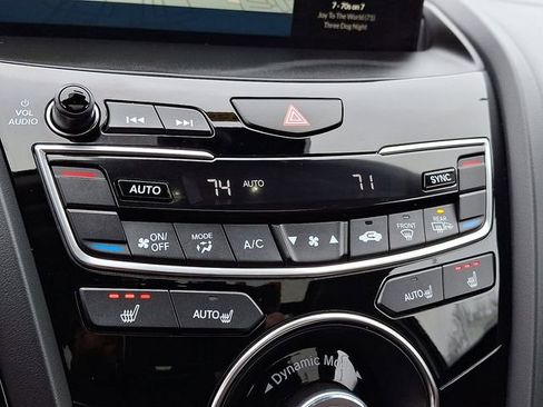 Certified 2024 Acura RDX w/ Technology Package image 16