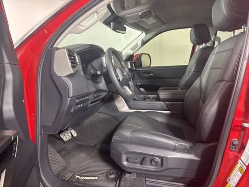 Used 2023 Toyota Tundra Limited image 11