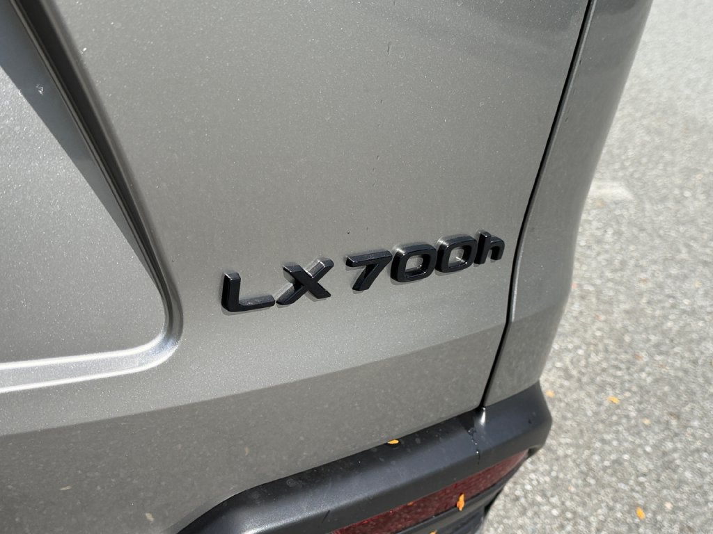 New 2026 Lexus LX 700h Luxury AWD/4WD image 29