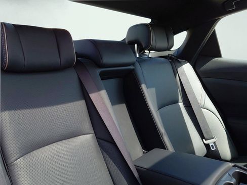 Used 2024 Toyota Crown Limited image 15